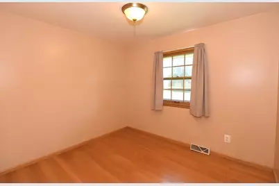 5720  49th Ave, Kenosha, WI 53144 - Photo 21