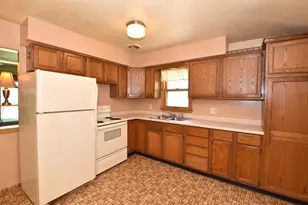5720 49th Ave, Kenosha, WI 53144 - Photo 9