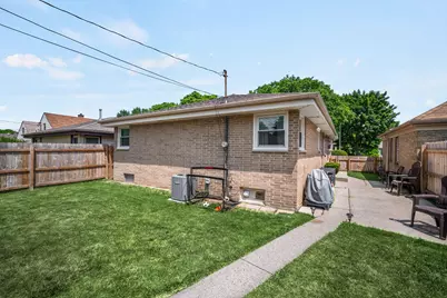3717 N 85th St, Milwaukee, WI 53222 - Photo 17