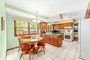 706 Walnut St, South Milwaukee, WI 53172 - Photo 13