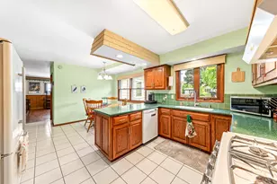 706 Walnut St, South Milwaukee, WI 53172 - Photo 11