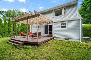 7333 N Green Bay Ave, Glendale, WI 53209 - Photo 23