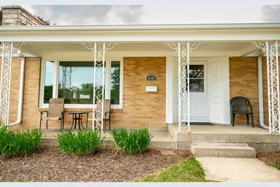 4501  Graceland Blvd, Racine, WI 53405 - Photo 3