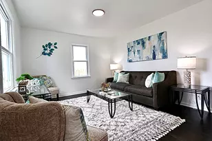 2116 30th St, Kenosha, WI 53140 - Photo 9