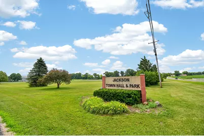 3174  Division Rd, Jackson, WI 53037 - Photo 3