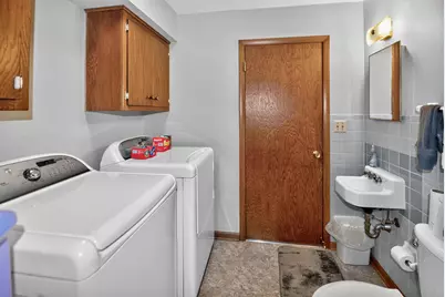 3174  Division Rd, Jackson, WI 53037 - Photo 19