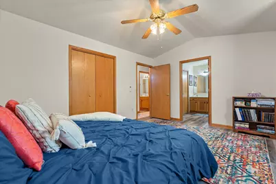1619  Goldenrod Cir, West Bend, WI 53095 - Photo 17
