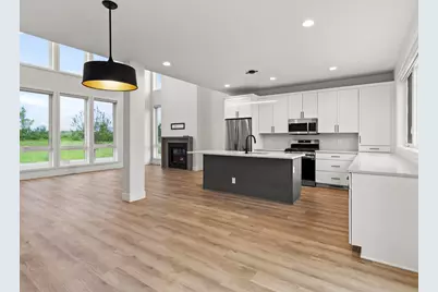 4192 E Lake Vista Blvd, Oak Creek, WI 53154 - Photo 13