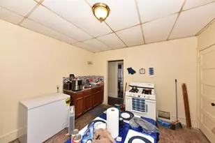 2432 N 45th St, Milwaukee, WI 53210 - Photo 21