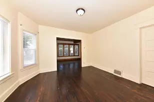 2432 N 45th St, Milwaukee, WI 53210 - Photo 7