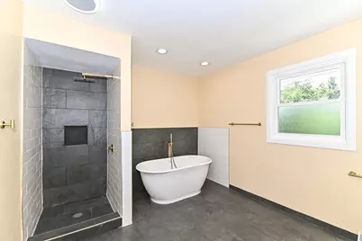 5344  Willowview Rd, Racine, WI 53402 - Photo 25