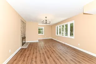 5344 Willowview Rd, Racine, WI 53402 - Photo 9