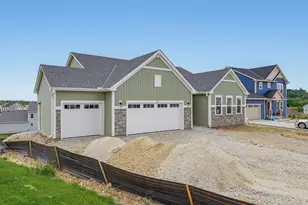 702 Ice Age Ct, Racine, WI 53185 - Photo 5