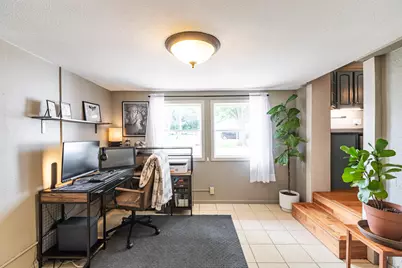 2910  Fairchild St, La Crosse, WI 54601 - Photo 9