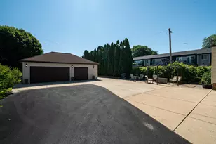 4270 S Nicholson Ave, Saint Francis, WI 53235 - Photo 29
