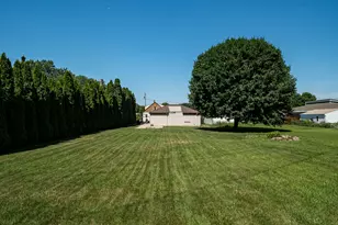 4270 S Nicholson Ave, Saint Francis, WI 53235 - Photo 33