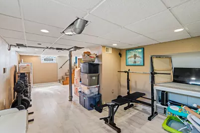 4270 S Nicholson Ave, Saint Francis, WI 53235 - Photo 27