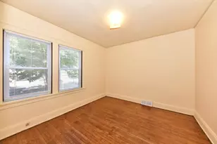 2431 N 45th St, Milwaukee, WI 53210 - Photo 13