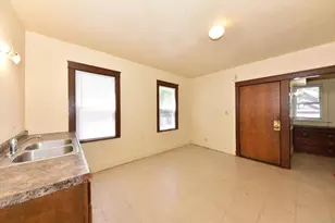 2431 N 45th St, Milwaukee, WI 53210 - Photo 7