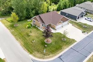 6996 Barney Ct, Trenton, WI 53090 - Photo 7
