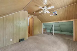 3857 S 35th St, Greenfield, WI 53221 - Photo 37