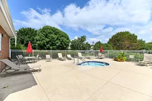 9111 Westlake Dr, Greendale, WI 53129 - Photo 33
