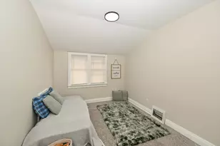 2908 N 51st St, Milwaukee, WI 53210 - Photo 33