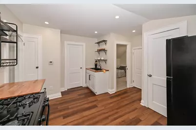 2908 N 51st St, Milwaukee, WI 53210 - Photo 25