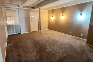 270 E Highland Ave, Milwaukee, WI 53202 - Photo 15