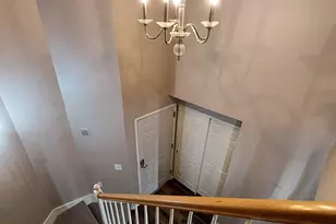 270 E Highland Ave, Milwaukee, WI 53202 - Photo 19
