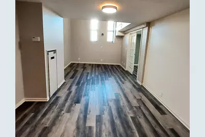 270 E Highland Ave #812, Milwaukee, WI 53202 - Photo 7