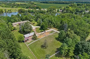 N9269 Kohlhoff Ln, Watertown, WI 53094 - Photo 5