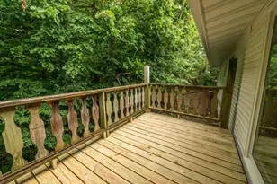 2421 Skyline Dr, West Bend, WI 53090 - Photo 7