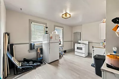 3172 N Holton St #3172A, Milwaukee, WI 53212 - Photo 17