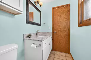 7004 60th Ave, Kenosha, WI 53142 - Photo 9