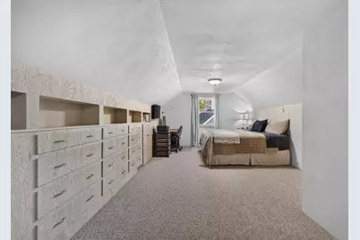 216 S Elmwood Ave, Burlington, WI 53105 - Photo 17
