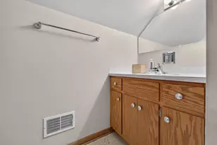216 S Elmwood Ave, Burlington, WI 53105 - Photo 19