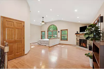 2915  Willaura Ct, Brookfield, WI 53005 - Photo 25