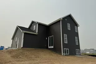 3661 Perennial Pkwy, Racine, WI 53126 - Photo 11