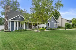 4450 W Central Ave, Franklin, WI 53132 - Photo 29