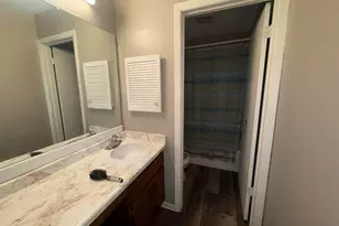 8811 W Mitchell St, West Allis, WI 53214 - Photo 13