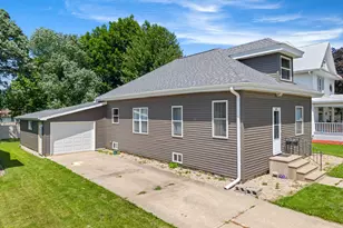 121 Lincoln St, Caledonia, MN 55921 - Photo 21