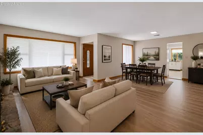 3031 S 33rd St, Milwaukee, WI 53215 - Photo 9