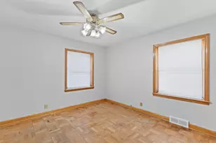 3031 S 33rd St, Milwaukee, WI 53215 - Photo 21
