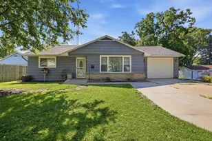 1308 S 9th St, Watertown, WI 53094 - Photo 1