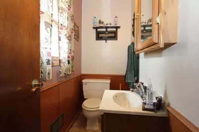 5311 S Honey Creek Dr, Greenfield, WI 53221 - Photo 19