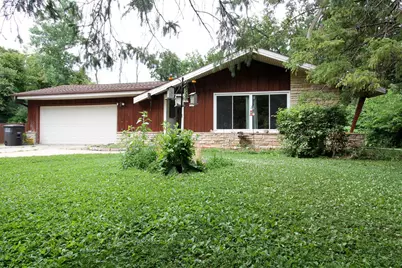 5311 S Honey Creek Dr, Greenfield, WI 53221 - Photo 39