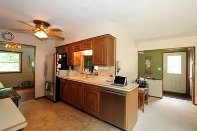 5311 S Honey Creek Dr, Greenfield, WI 53221 - Photo 29