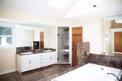 1340  Barrington Woods Dr, Brookfield, WI 53045 - Photo 23
