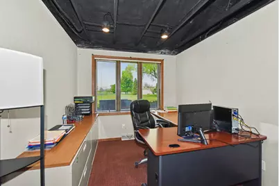 1021  Proctor Dr, Elkhorn, WI 53121 - Photo 23